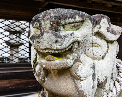 狛犬　洗浄前