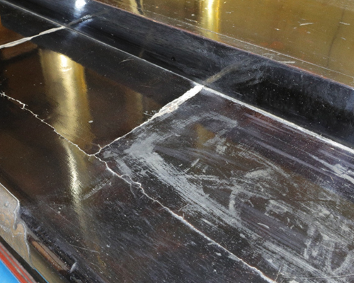 須弥壇　洗浄前