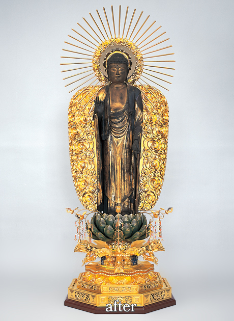 御本尊ご修復　作業後