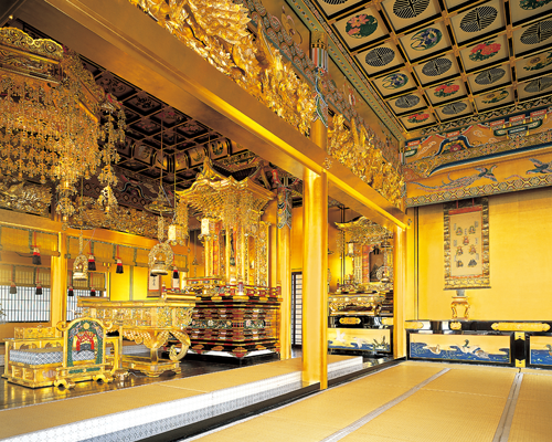 外陣正面修復後