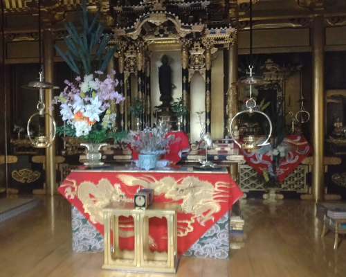 お内陣床施工前