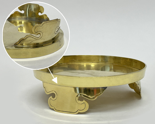 菊灯盆の脚の修復後