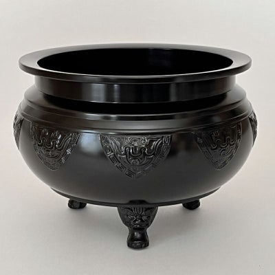 縁付香炉 菖蒲模様入 真鍮製 色付（胴直径118cm～36cm）