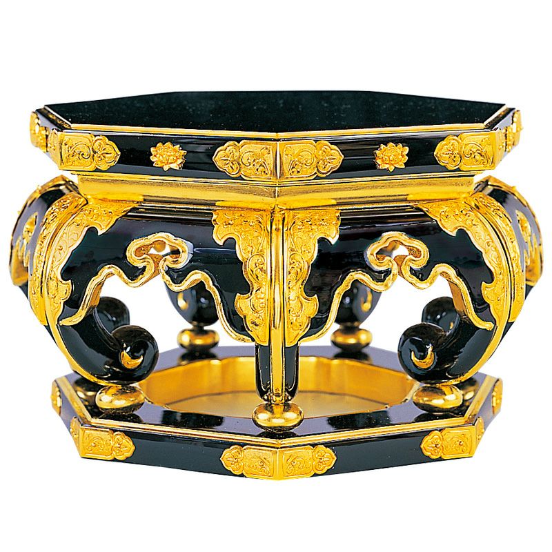 七角香盤 本黒漆塗 純金箔押 金具打（甲板横幅18～22.5cm 4種類