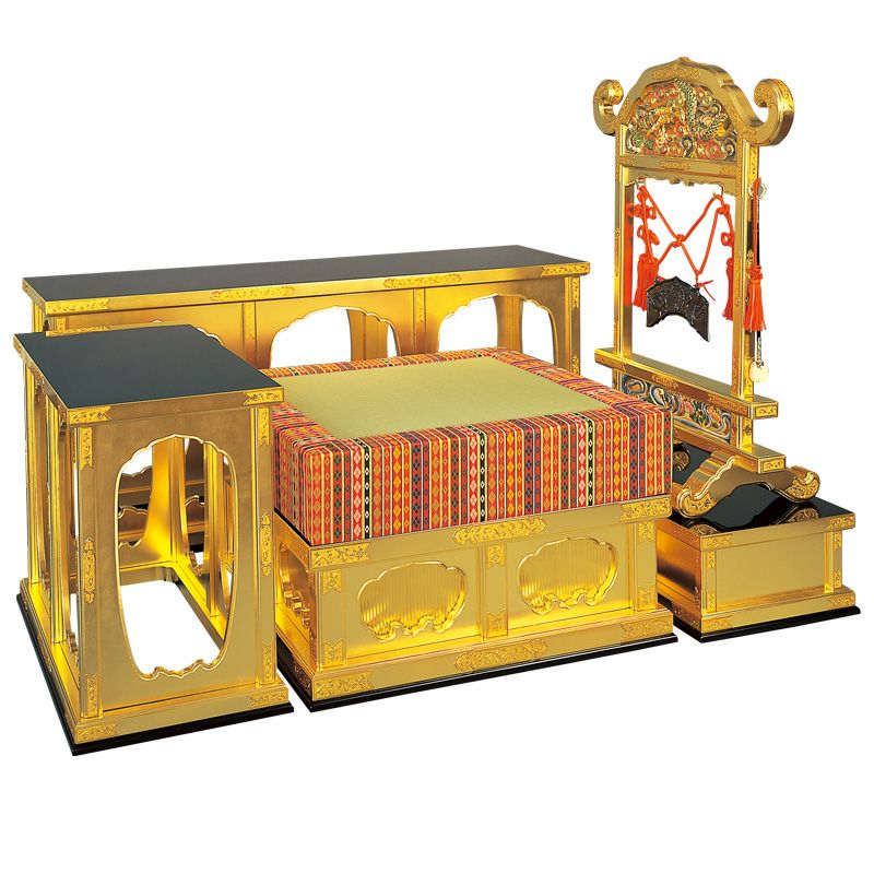 礼盤一式〈登高座〉 御本山様式 畳付 付属品別 別製最上 礼盤框横幅64cm（高田派）