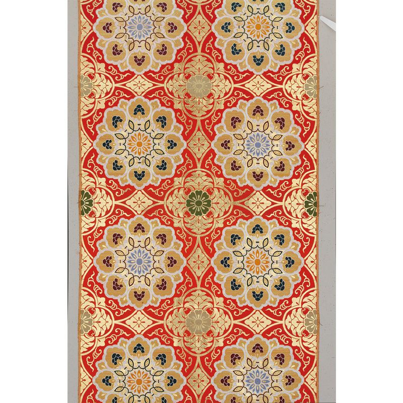 打敷 上金襴 赤地箔通華紋 一巾半三角袖なし（真宗各派）