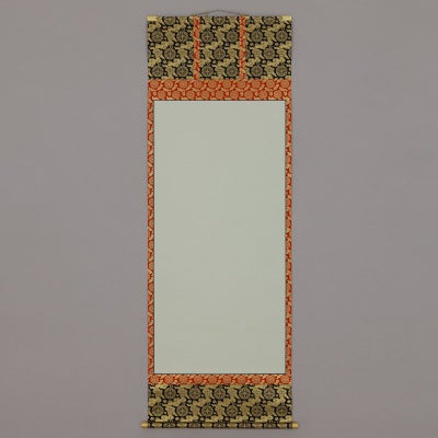 白地法名軸 一貫代 大谷派（緞子表装、上金襴表装、本金襴照金 3種類）