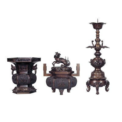 三具足 御本山様式 花瓶六角型 花瓶落としなし 蝋型鋳造 別製最上（花瓶対辺15～30cm 6種類）